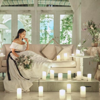 館内に憧れのドレスが多数揃う衣裳サロンあり