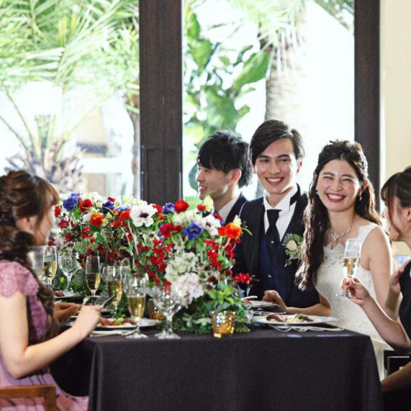 少人数の食事会も多数実施