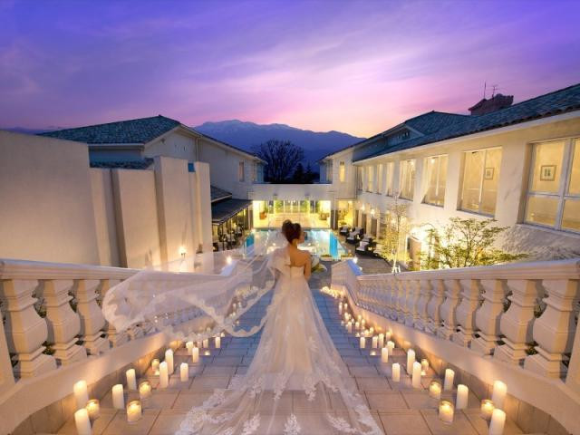 初来館で1万円カタログギフト×最大146万優待あり♪