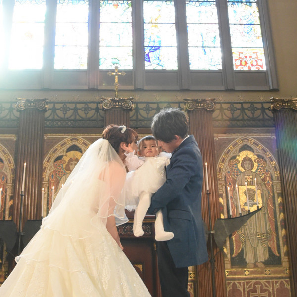 ブルーミントンヒルで、大切なお体に無理のない結婚式、小さなお子様連れでも安心の結婚式を。