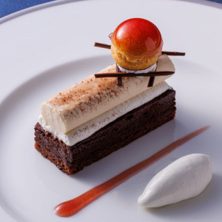 【 HYATTパティシエ特製季節のデザート】無料デザート試食