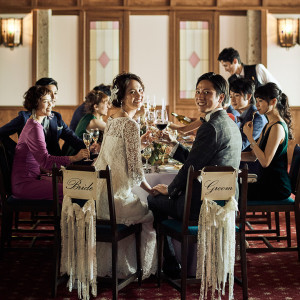【KAGUWA】ゲストを招き、宴を楽しむ会堂でありたいという想いで確立した「明治レトロモダン」がコンセプト。|CREARGE RESORT(クレアージュリゾート)の写真(13408423)