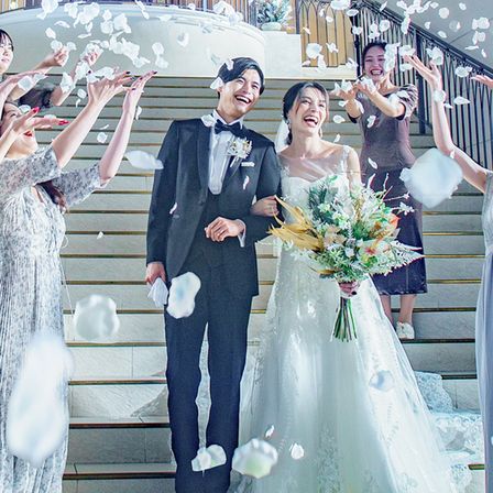 圧倒的なロケーションの大階段でフラワーシャワーや記念写真を楽しもう|アイネス ヴィラノッツェ オーシャンポートサイド（クラウディアホールディングスグループ）の写真(38415371)