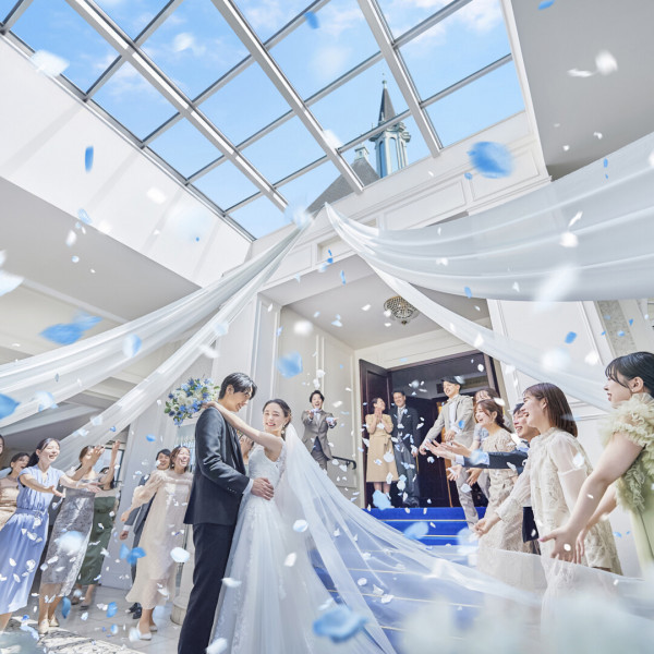 名古屋駅から無料シャトルバスが出るため、歩く時間1分でOKの好アクセス*遠方ゲストの方でも安心◎
