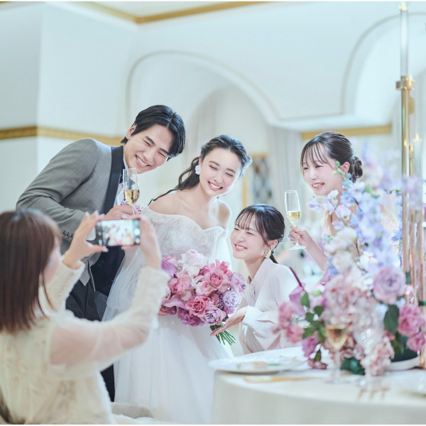 気候も落ち着く人気なシーズンで結婚式♪