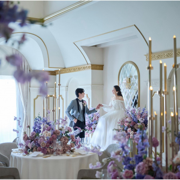 白亜の邸宅を貸し切る結婚式♪