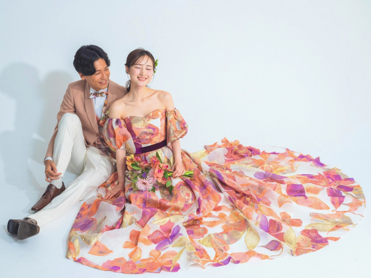 特別な日の主役を美しく輝かせる、運命の一着