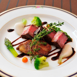 人気No,1【無料】黒毛和牛メインディッシュ試食&演出体験