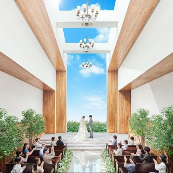 唯一無二の空のチャペルでかけがえのないひとときを・・