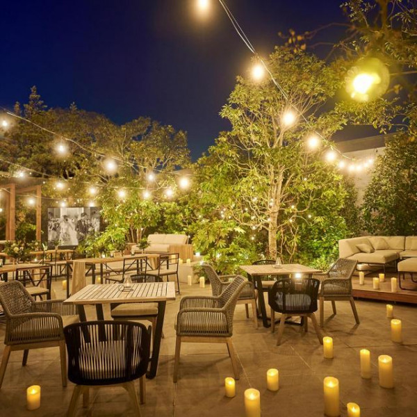 ナイトガーデンも大人気！2次会等での使用も可能♪