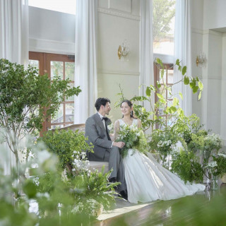 ＼初めて×平日見学がおすすめ／緑の貸切邸宅×Newチャペル＆絶品試食