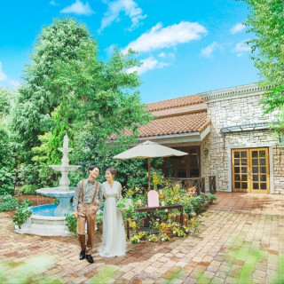 ＼初めて×平日見学がおすすめ／緑の貸切邸宅×Newチャペル＆絶品試食