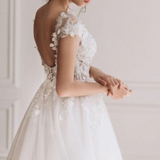 【38.5万円相当 ドレス”2着”プレゼント★】 衣装重視の花嫁必見!