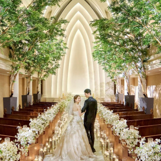 【初めての見学◎】最新ドレス展示&最大165万特典*4万試食付