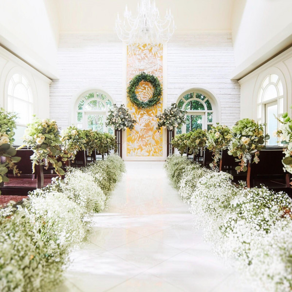 緑×自然光溢れる空間でアットホームな結婚式を