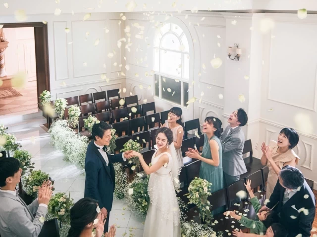 結婚式のイメージをVTRで紹介
