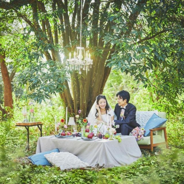 森のリビングで過ごす寛ぎの時間