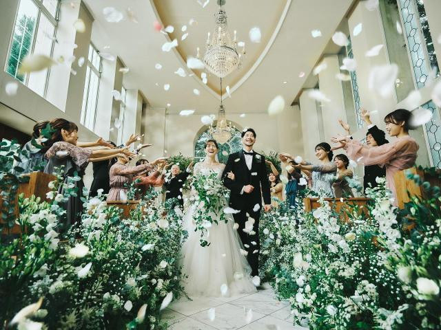 【1軒目来館の方必見】挙式料全額など最大150万の豪華特典のご案内♪