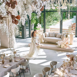 ＜公式*初めての見学にオススメ＞全館開放天空チャペル演出体験*GIFT