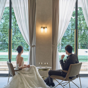 余白のあるデザインがふたりの想いを引き立てます。|ニーズ青山 by T&G WEDDING (旧 青山迎賓館)の写真(52353563)