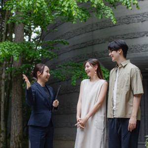 【スタッフ】会場を熟知した専属プランナーが、お二人をご案内。理想の結婚式を具体的にイメージしていく大切な時間。|アネーリ軽井沢の写真(52124740)
