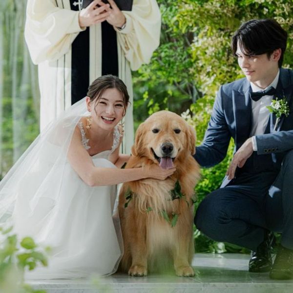 愛犬の参加もOK。リングドッグなどの演出も
