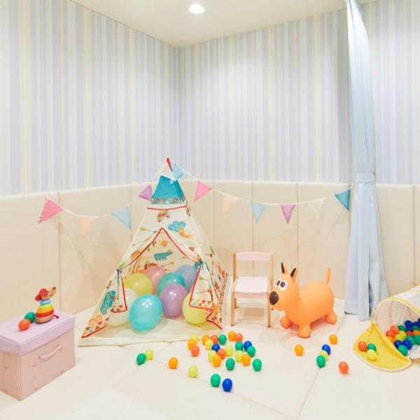 キッズルーム完備のためお子様がいても安心