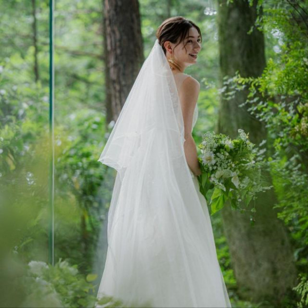 心地よい風を感じる軽井沢の森で上質な一日を