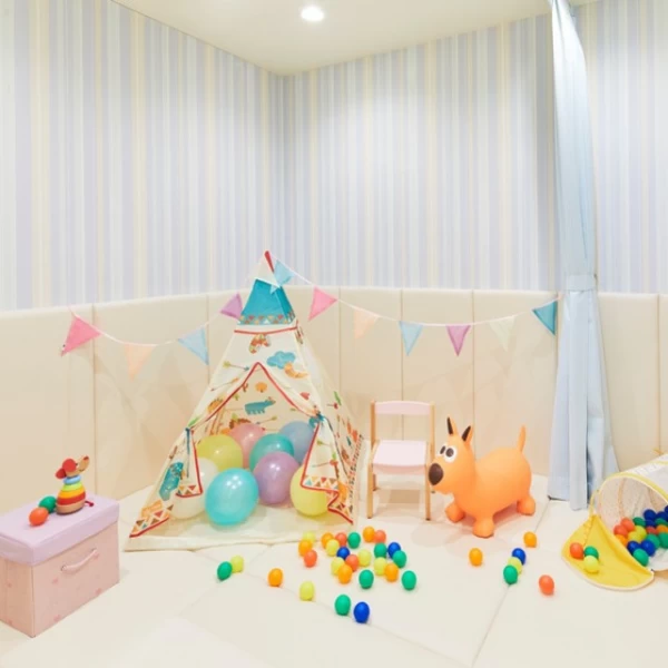 キッズルーム完備のためお子様がいても安心