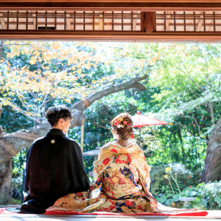 和装または洋装での前撮りプレゼント