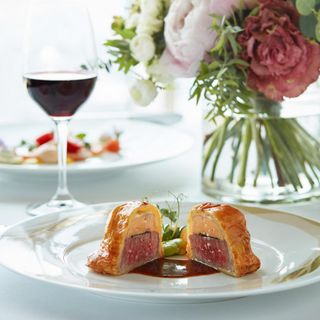 ＜美食体験＞圧巻の料理！名駅直結×絶景の貸切ウエディング