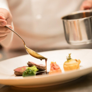 《料理クチコミ4.8体験》絶品スぺシャリテ試食×名駅直結好立地