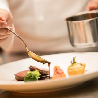 《料理クチコミ4.8体験》絶品スぺシャリテ試食×名駅直結好立地