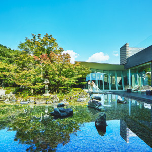 京都らしい自然が美しいガーデンは、四季を愉しめる|京都 北山モノリス（KYOTO KITAYAMA MONOLITH）の写真(35833224)