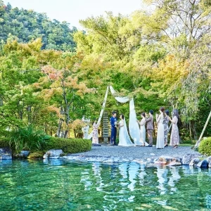 四季を感じられる日本庭園では、風が気持ち良いガーデン挙式も叶う|京都 北山モノリス（KYOTO KITAYAMA MONOLITH）の写真(37606247)