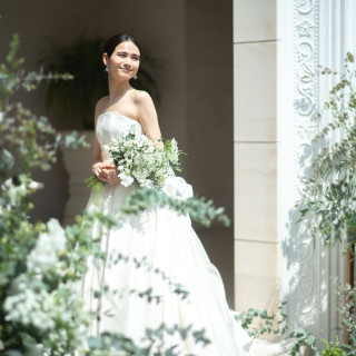 創業100周年を迎えた「TAKAMI BRIDAL」日本人の体型に合わせて細かい基準を設け、綺麗にお召しいただくデザインを追求した上質なドレスをご用意