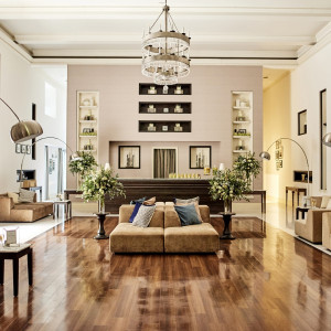 ロビーもおふたりらしく装飾して|アーヴェリール迎賓館（高松）/テイクアンドギヴ・ニーズウェディングの写真(54715311)