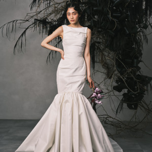 世界中の最新ドレスをセレクト|アーヴェリール迎賓館（高松）/テイクアンドギヴ・ニーズウェディングの写真(54715529)