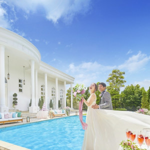 【ホワイトハウス】まるで木々や花々も祝福してくれているような幸せな空間|アーヴェリール迎賓館(高松)の写真(9718442)
