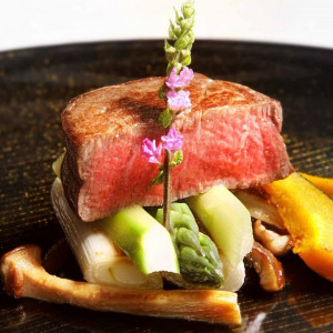 月1BIG【国産牛&オマールフル試食】水景チャペル&緑のリゾート