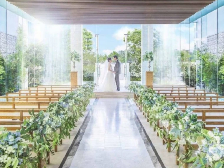 公式サイトからの予約で最低価格保証！