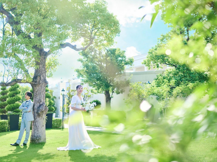 高松駅から10分！光や緑に包まれた2つの大邸宅