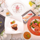 料理は和食・フランス料理・中華から、セレクトを☆コース限定で当日のお料理を選べるゲストオーダーが人気♪
