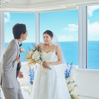[ALL花嫁体験×150万円特典]ステンドグラス教会&海見えチャペル