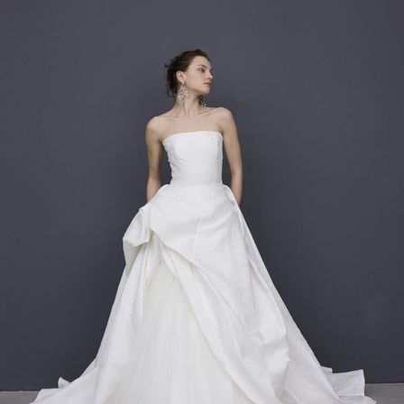 誰ともかぶらないドレスで、オリジナリティ溢れるスタイルに！|ニーズ横浜コットンハーバー by T&G WEDDING(旧 コットンハーバークラブ 横浜)の写真(57760070)