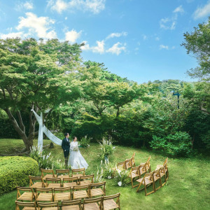 横浜にこんな場所があったなんて、と驚かれる美しいガーデン|三渓園 鶴翔閣(横浜市指定有形文化財)の写真(56509307)