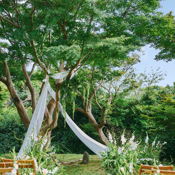 ガーデンを使用した特別なセレモニー