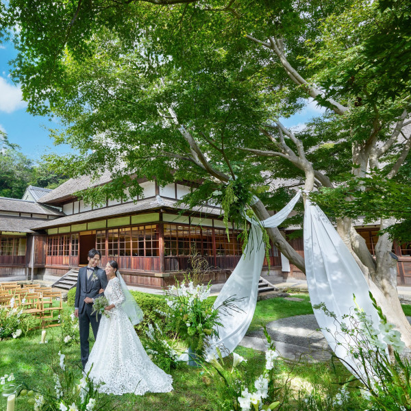 前庭を使用した特別なセレモニー