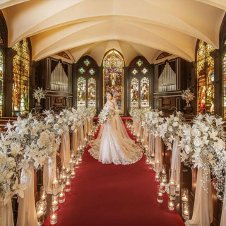 ≪ステンドグラス大聖堂で叶える≫王道クラシカル挙式＆全館見学