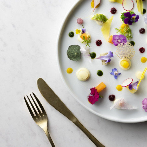 セント・ラファエロチャペル御堂筋